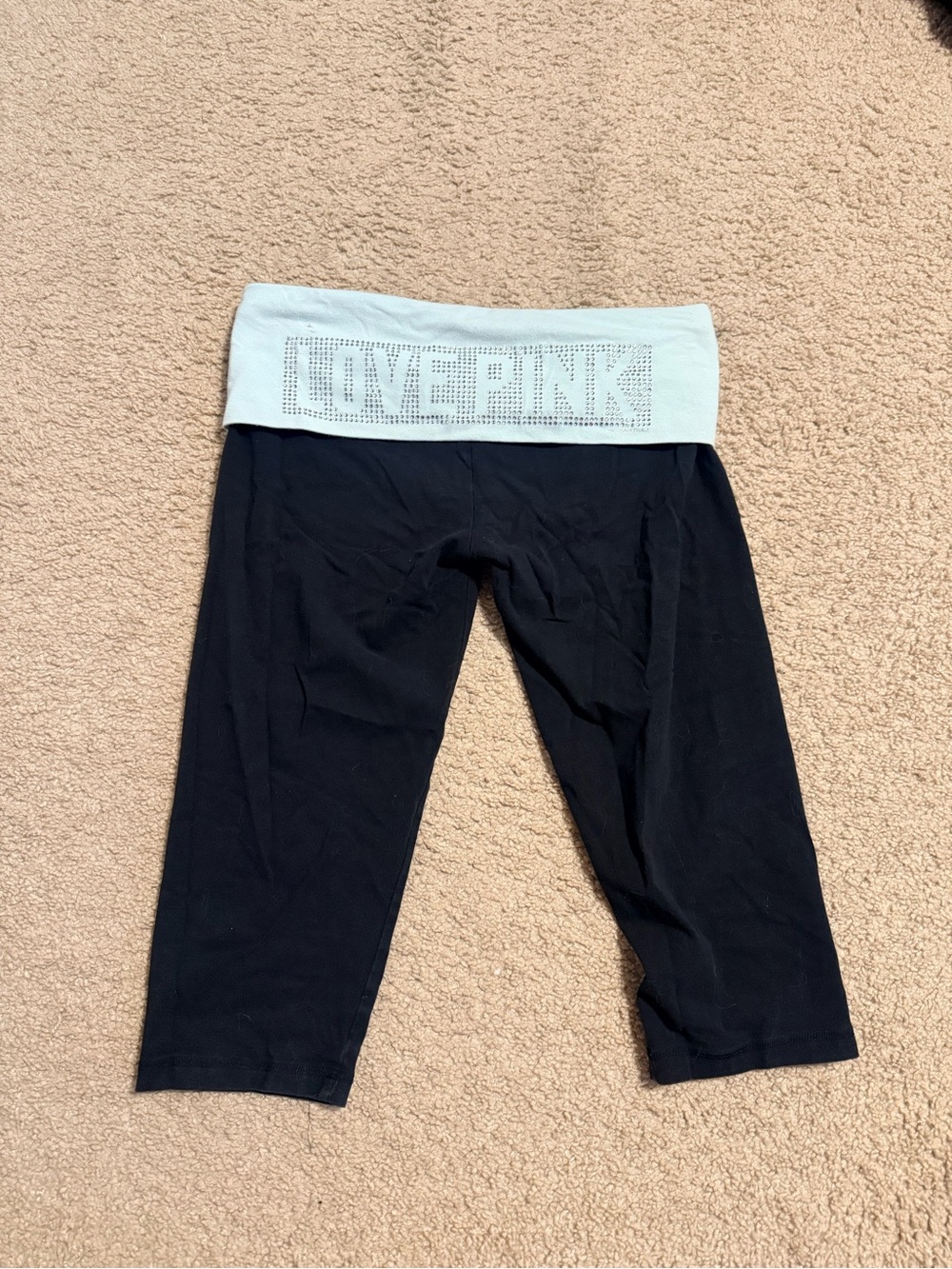 VS Pink Crops